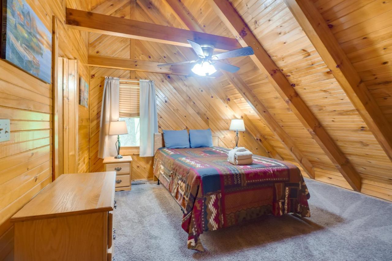 Cabin With Hot Tub About 6 Mi To Downtown Gatlinburg! المظهر الخارجي الصورة